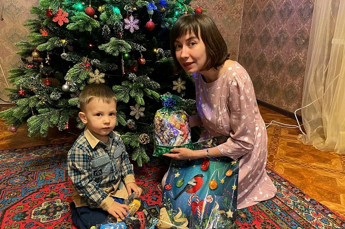 Профсоюз поддержал новогодние поздравления детей членов ППО Пятигорска
