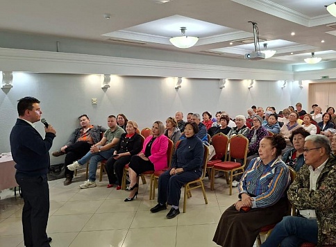 Лидеры OneSW провели презентацию в Якутске