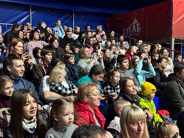 «Культурная осень» подарила детям членов ППО Оренбурга яркий вечер в цирке